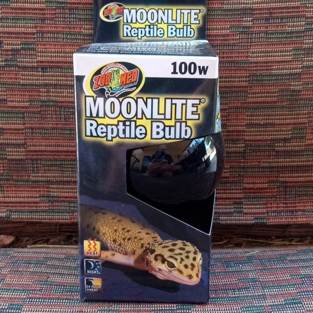 New! ZOOMED 100 Watt Moonlite Reptile Bulb.